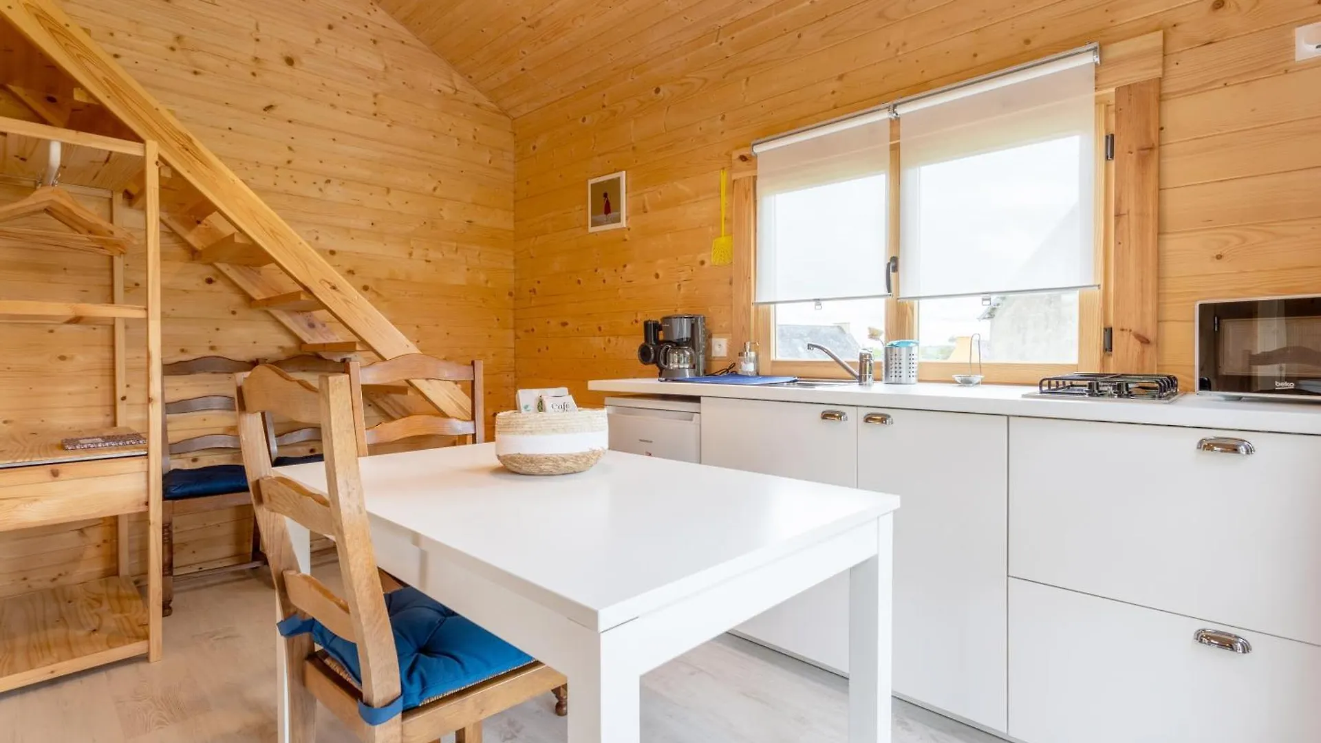 Chalet 5 Personnes, Proche Canal Landeleau France